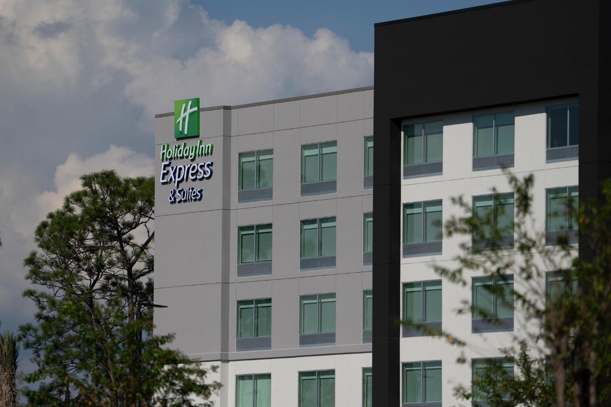 Holiday Inn Express & Suites Fort Walton Beach - Eglin Area By Ihg Экстерьер фото