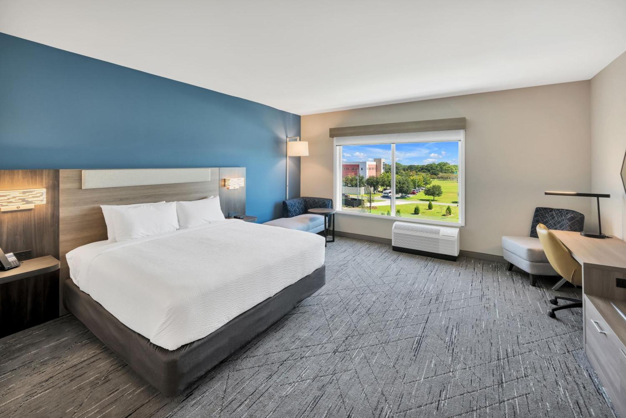 Holiday Inn Express & Suites Fort Walton Beach - Eglin Area By Ihg Экстерьер фото