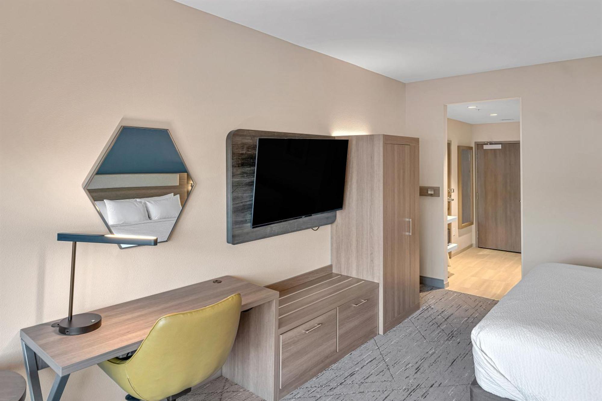 Holiday Inn Express & Suites Fort Walton Beach - Eglin Area By Ihg Экстерьер фото